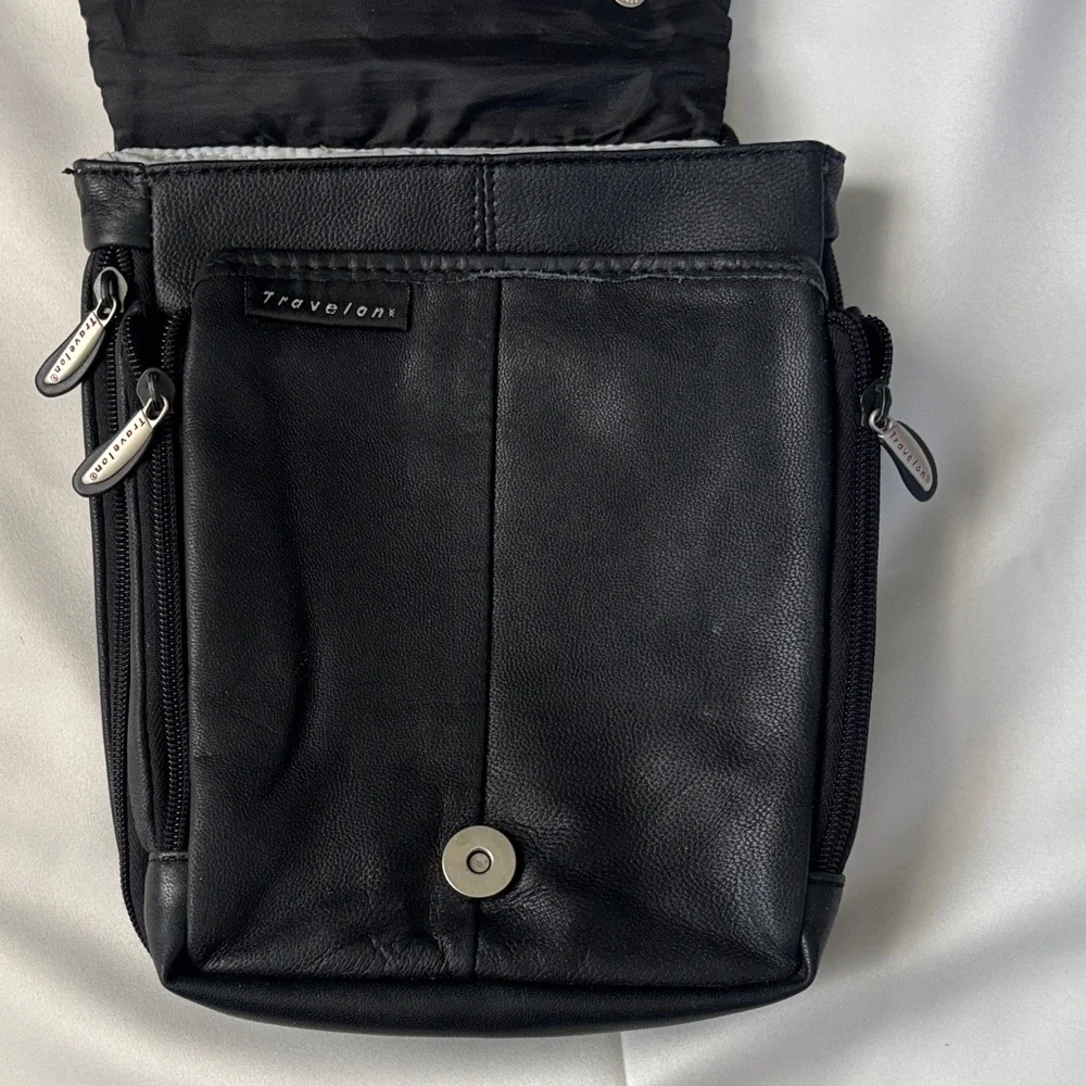Travelon Luggage Anti-Theft Bag Tan 3 Zippered Compartments